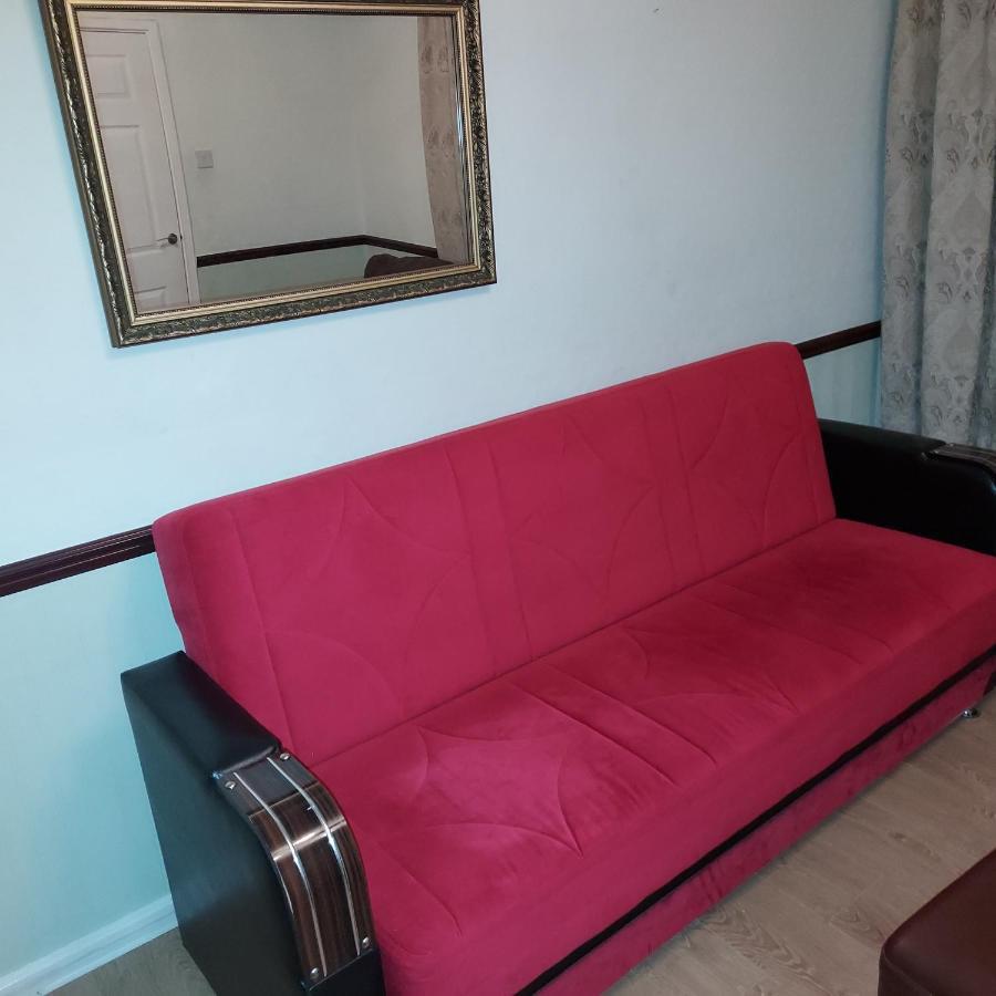 Ferienwohnung The Rose Rotherham Exterior foto